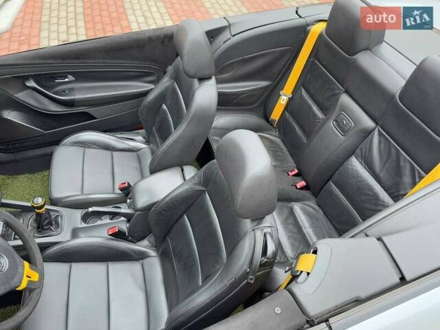 Сірий Фольксваген Еос, об'ємом двигуна 2 л та пробігом 233 тис. км за 5999 $, фото 13 на Automoto.ua