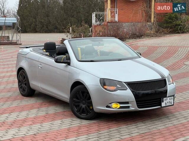 Сірий Фольксваген Еос, об'ємом двигуна 2 л та пробігом 233 тис. км за 5999 $, фото 5 на Automoto.ua