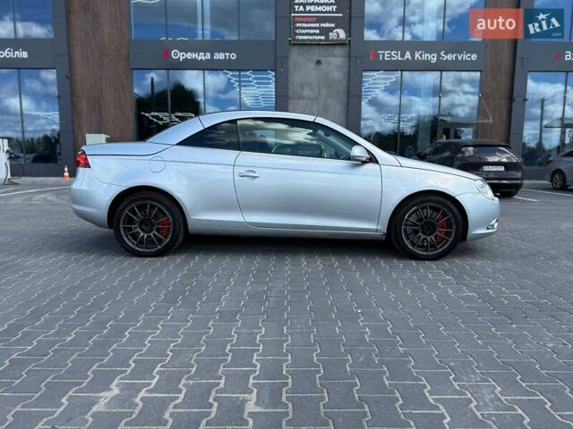 Серый Фольксваген Эос, объемом двигателя 1.98 л и пробегом 255 тыс. км за 6200 $, фото 3 на Automoto.ua