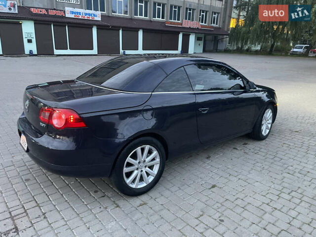 Синий Фольксваген Эос, объемом двигателя 1.98 л и пробегом 215 тыс. км за 7500 $, фото 23 на Automoto.ua