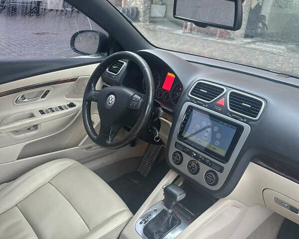 Синій Фольксваген Еос, об'ємом двигуна 1.98 л та пробігом 210 тис. км за 6777 $, фото 9 на Automoto.ua