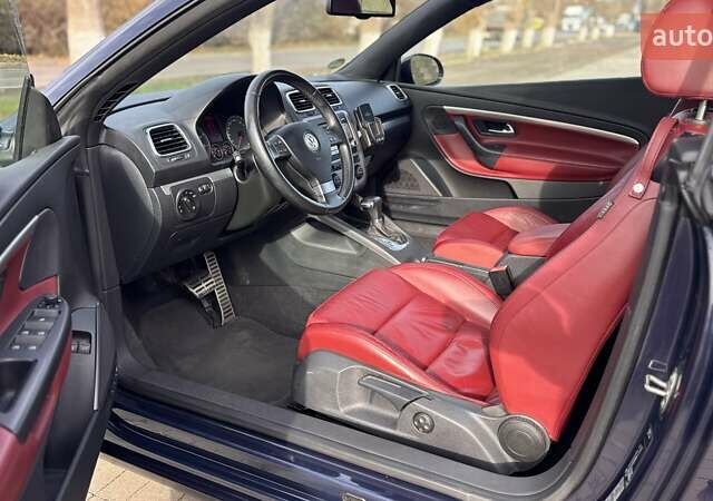 Синий Фольксваген Эос, объемом двигателя 2 л и пробегом 238 тыс. км за 6999 $, фото 15 на Automoto.ua