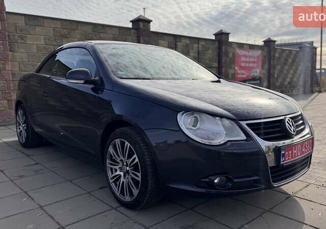 Синий Фольксваген Эос, объемом двигателя 2 л и пробегом 238 тыс. км за 6999 $, фото 5 на Automoto.ua