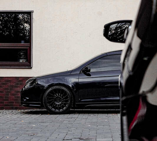 Синий Фольксваген Эос, объемом двигателя 2 л и пробегом 270 тыс. км за 9000 $, фото 17 на Automoto.ua