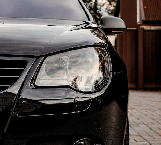 Синий Фольксваген Эос, объемом двигателя 2 л и пробегом 270 тыс. км за 9000 $, фото 12 на Automoto.ua