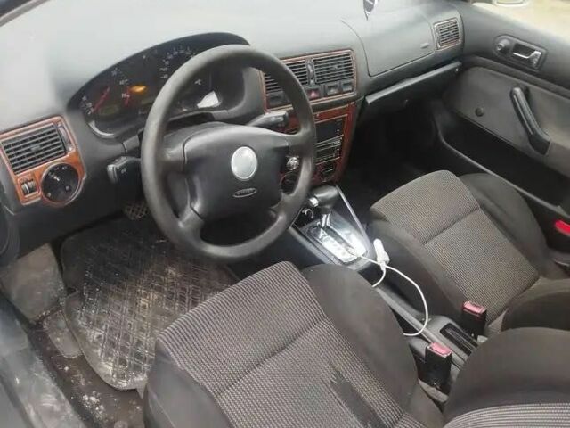 Черный Фольксваген ЕвроВан, объемом двигателя 0 л и пробегом 123 тыс. км за 386 $, фото 2 на Automoto.ua