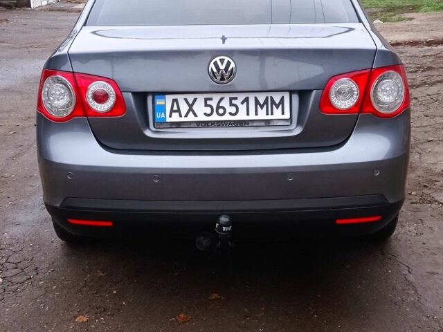 Серый Фольксваген ЕвроВан, объемом двигателя 1.9 л и пробегом 265 тыс. км за 5800 $, фото 2 на Automoto.ua