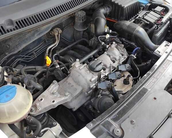 Белый Фольксваген Фокс, объемом двигателя 1.2 л и пробегом 240 тыс. км за 3100 $, фото 14 на Automoto.ua