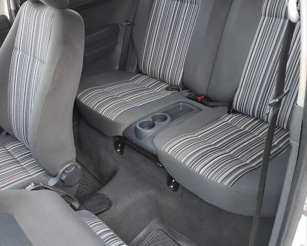 Белый Фольксваген Фокс, объемом двигателя 1.2 л и пробегом 240 тыс. км за 3100 $, фото 10 на Automoto.ua