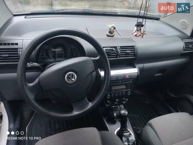 Білий Фольксваген Фокс, об'ємом двигуна 1.2 л та пробігом 327 тис. км за 4100 $, фото 31 на Automoto.ua