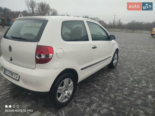 Білий Фольксваген Фокс, об'ємом двигуна 1.2 л та пробігом 327 тис. км за 4100 $, фото 5 на Automoto.ua