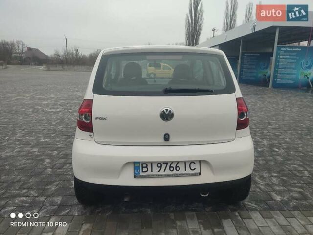 Білий Фольксваген Фокс, об'ємом двигуна 1.2 л та пробігом 327 тис. км за 4100 $, фото 4 на Automoto.ua