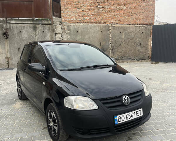 Чорний Фольксваген Фокс, об'ємом двигуна 1.2 л та пробігом 283 тис. км за 3000 $, фото 21 на Automoto.ua