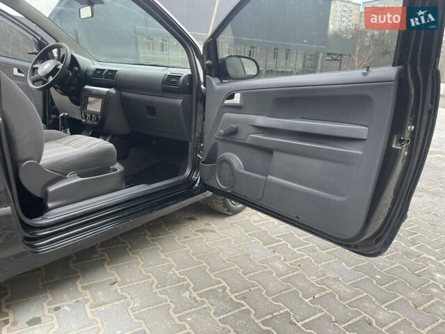 Чорний Фольксваген Фокс, об'ємом двигуна 1.2 л та пробігом 283 тис. км за 3000 $, фото 35 на Automoto.ua