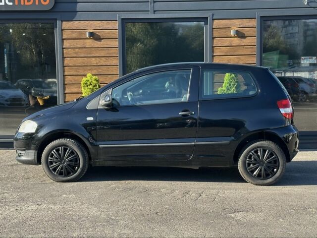 Фольксваген Фокс 2006 в Львове на Automoto.ua Черный Фольксваген Фокс, объемом двигателя 1.2 л и пробегом 193 тыс. км за 3999 $, фото 4 на Automoto.ua