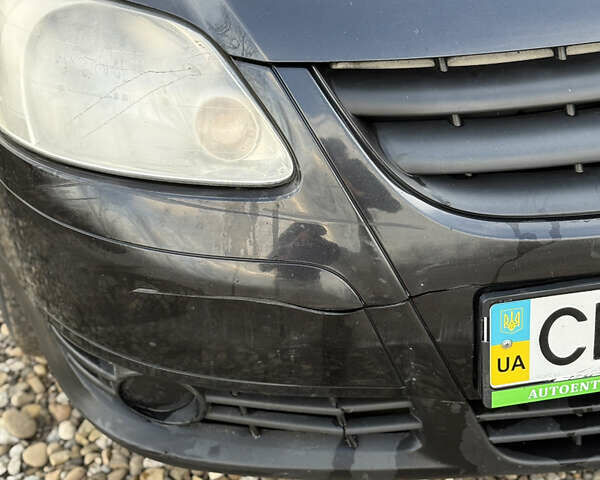 Черный Фольксваген Фокс, объемом двигателя 1.4 л и пробегом 100 тыс. км за 2990 $, фото 5 на Automoto.ua