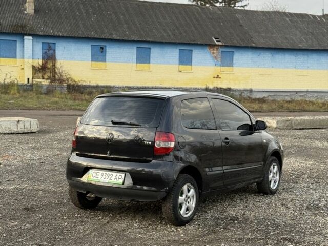 Черный Фольксваген Фокс, объемом двигателя 1.4 л и пробегом 100 тыс. км за 2990 $, фото 2 на Automoto.ua