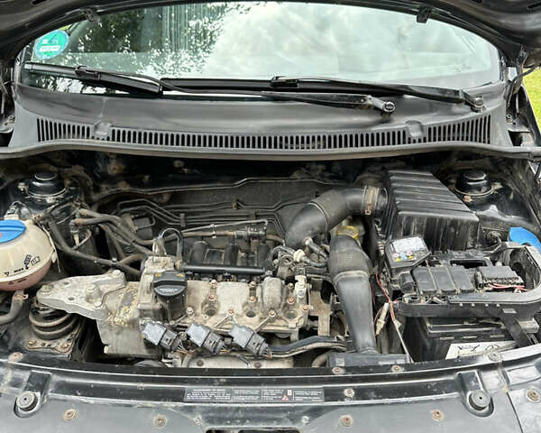 Черный Фольксваген Фокс, объемом двигателя 1.2 л и пробегом 245 тыс. км за 4000 $, фото 13 на Automoto.ua