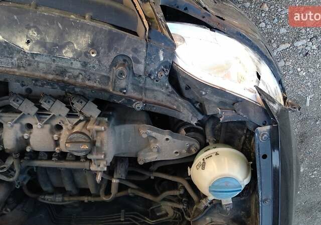 Чорний Фольксваген Фокс, об'ємом двигуна 1.2 л та пробігом 212 тис. км за 2500 $, фото 5 на Automoto.ua