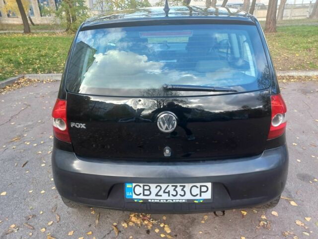 Черный Фольксваген Фокс, объемом двигателя 1.2 л и пробегом 170 тыс. км за 3500 $, фото 8 на Automoto.ua