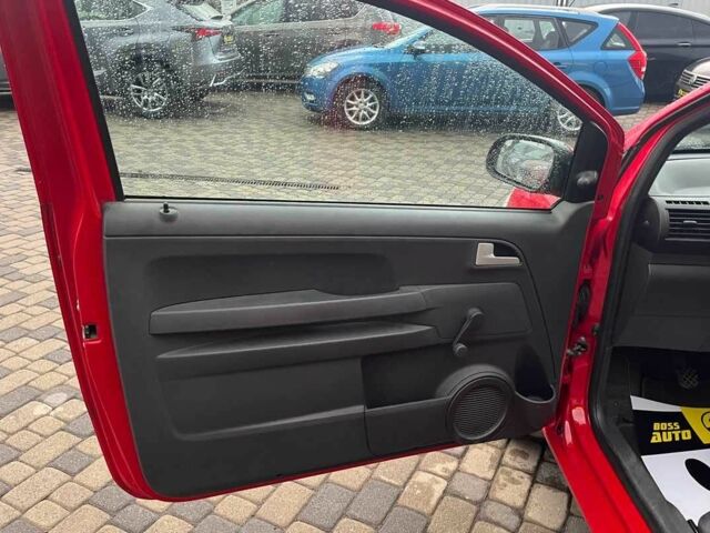 Червоний Фольксваген Фокс, об'ємом двигуна 1.2 л та пробігом 144 тис. км за 4300 $, фото 10 на Automoto.ua