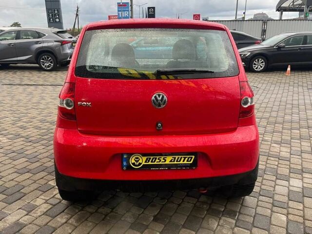 Червоний Фольксваген Фокс, об'ємом двигуна 1.2 л та пробігом 144 тис. км за 4300 $, фото 5 на Automoto.ua