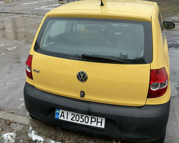 Жовтий Фольксваген Фокс, об'ємом двигуна 1.2 л та пробігом 150 тис. км за 4000 $, фото 4 на Automoto.ua