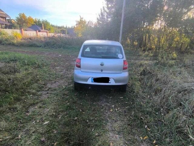 Сірий Фольксваген Фокс, об'ємом двигуна 1.2 л та пробігом 230 тис. км за 3000 $, фото 3 на Automoto.ua