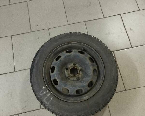 Серый Фольксваген Фокс, объемом двигателя 1.2 л и пробегом 132 тыс. км за 4000 $, фото 19 на Automoto.ua