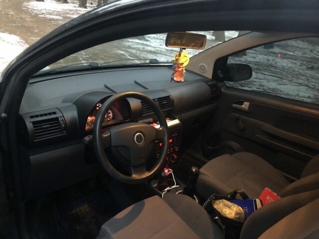 Серый Фольксваген Фокс, объемом двигателя 1.2 л и пробегом 200 тыс. км за 4000 $, фото 3 на Automoto.ua