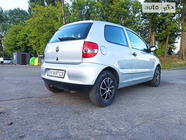 Серый Фольксваген Фокс, объемом двигателя 1.2 л и пробегом 210 тыс. км за 3600 $, фото 5 на Automoto.ua