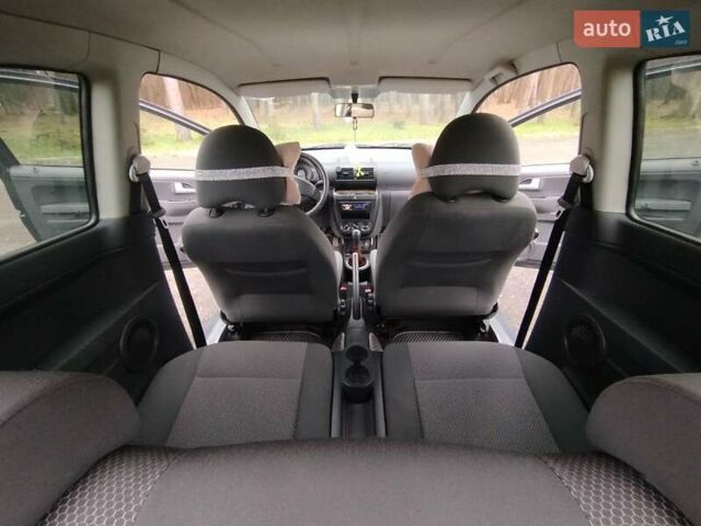 Серый Фольксваген Фокс, объемом двигателя 1.2 л и пробегом 269 тыс. км за 4600 $, фото 20 на Automoto.ua