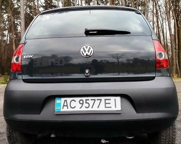 Серый Фольксваген Фокс, объемом двигателя 1.2 л и пробегом 269 тыс. км за 4600 $, фото 11 на Automoto.ua