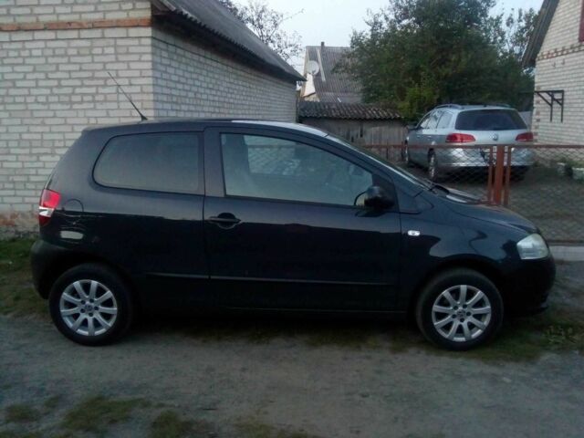 Серый Фольксваген Фокс, объемом двигателя 1.2 л и пробегом 269 тыс. км за 4600 $, фото 22 на Automoto.ua