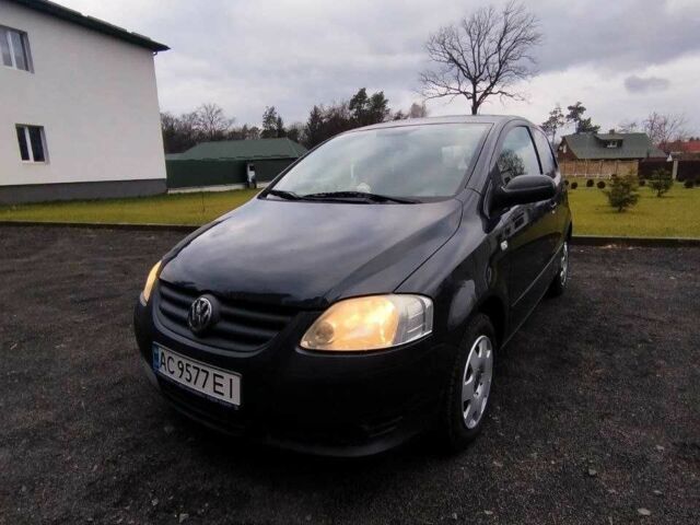 Серый Фольксваген Фокс, объемом двигателя 1.2 л и пробегом 269 тыс. км за 4600 $, фото 8 на Automoto.ua