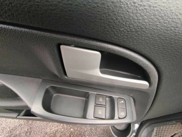 Серый Фольксваген Фокс, объемом двигателя 1.2 л и пробегом 269 тыс. км за 4600 $, фото 19 на Automoto.ua