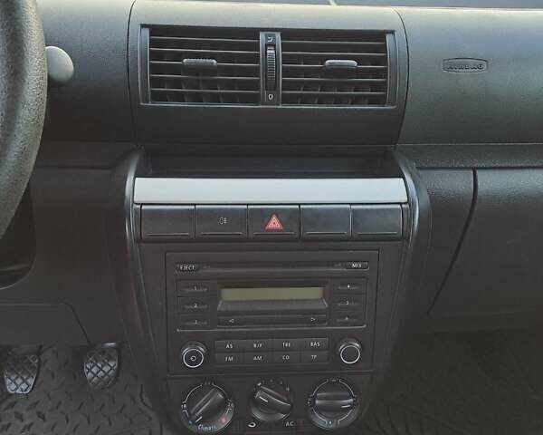 Синий Фольксваген Фокс, объемом двигателя 1.2 л и пробегом 138 тыс. км за 3700 $, фото 1 на Automoto.ua