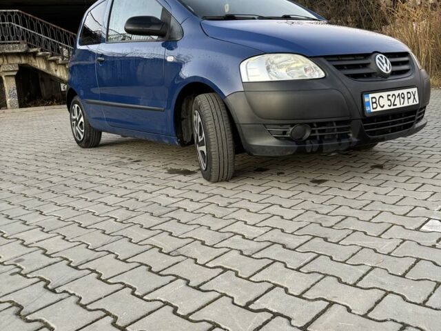 Синій Фольксваген Фокс, об'ємом двигуна 1.4 л та пробігом 103 тис. км за 3950 $, фото 1 на Automoto.ua