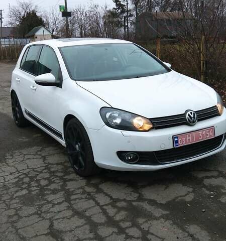 Белый Фольксваген Гольф ГТИ, объемом двигателя 1.4 л и пробегом 210 тыс. км за 5600 $, фото 12 на Automoto.ua