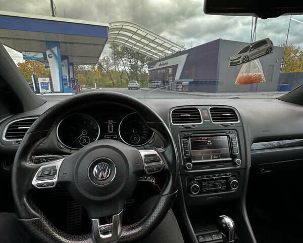 Фольксваген Гольф ГТИ 2010 в Кропивницком (Кировограде) на Automoto.ua Белый Фольксваген Гольф ГТИ, объемом двигателя 1.98 л и пробегом 213 тыс. км за 9700 $, фото 20 на Automoto.ua