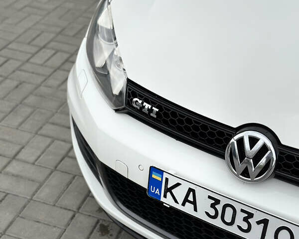 Фольксваген Гольф ГТИ 2010 в Кропивницком (Кировограде) на Automoto.ua Белый Фольксваген Гольф ГТИ, объемом двигателя 1.98 л и пробегом 213 тыс. км за 9700 $, фото 10 на Automoto.ua