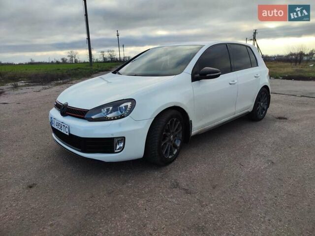 Білий Фольксваген Гольф ГТІ, об'ємом двигуна 1.98 л та пробігом 270 тис. км за 8600 $, фото 1 на Automoto.ua