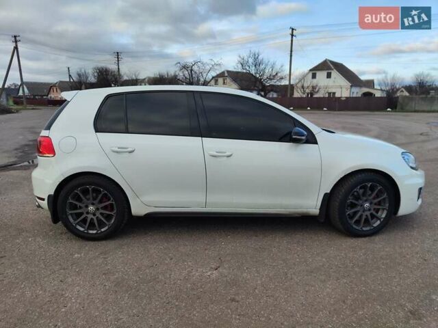 Білий Фольксваген Гольф ГТІ, об'ємом двигуна 1.98 л та пробігом 270 тис. км за 8600 $, фото 4 на Automoto.ua