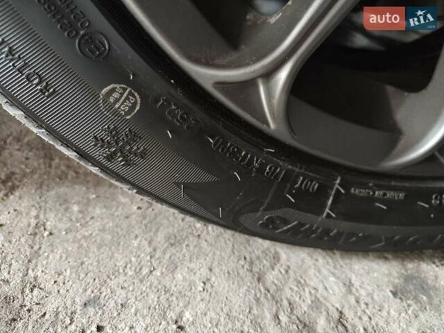 Білий Фольксваген Гольф ГТІ, об'ємом двигуна 1.98 л та пробігом 270 тис. км за 8600 $, фото 24 на Automoto.ua