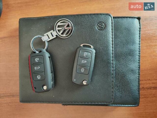 Білий Фольксваген Гольф ГТІ, об'ємом двигуна 1.98 л та пробігом 270 тис. км за 8600 $, фото 30 на Automoto.ua