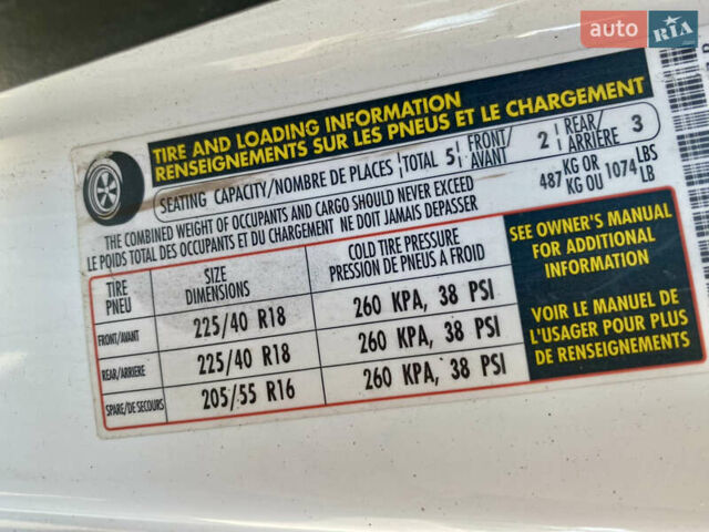 Белый Фольксваген Гольф ГТИ, объемом двигателя 1.98 л и пробегом 171 тыс. км за 11300 $, фото 8 на Automoto.ua