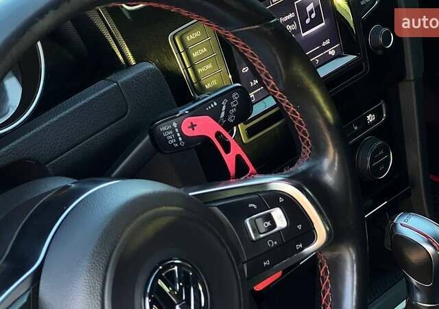 Білий Фольксваген Гольф ГТІ, об'ємом двигуна 1.98 л та пробігом 194 тис. км за 15700 $, фото 20 на Automoto.ua