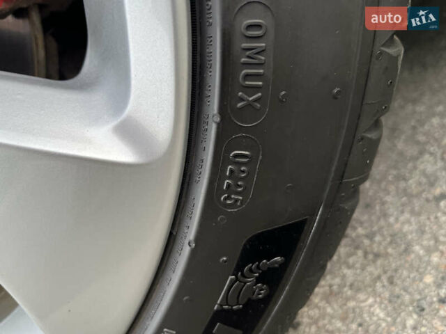 Білий Фольксваген Гольф ГТІ, об'ємом двигуна 1.98 л та пробігом 123 тис. км за 17100 $, фото 17 на Automoto.ua