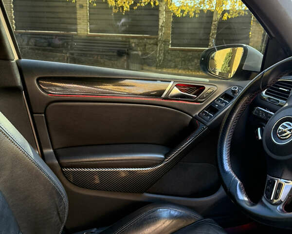 Фольксваген Гольф ГТИ 2013 в Жмеренке на Automoto.ua Белый Фольксваген Гольф ГТИ, объемом двигателя 2 л и пробегом 261 тыс. км за 11000 $, фото 19 на Automoto.ua