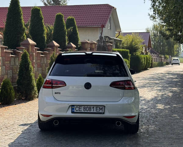 Білий Фольксваген Гольф ГТІ, об'ємом двигуна 1.98 л та пробігом 170 тис. км за 14499 $, фото 3 на Automoto.ua